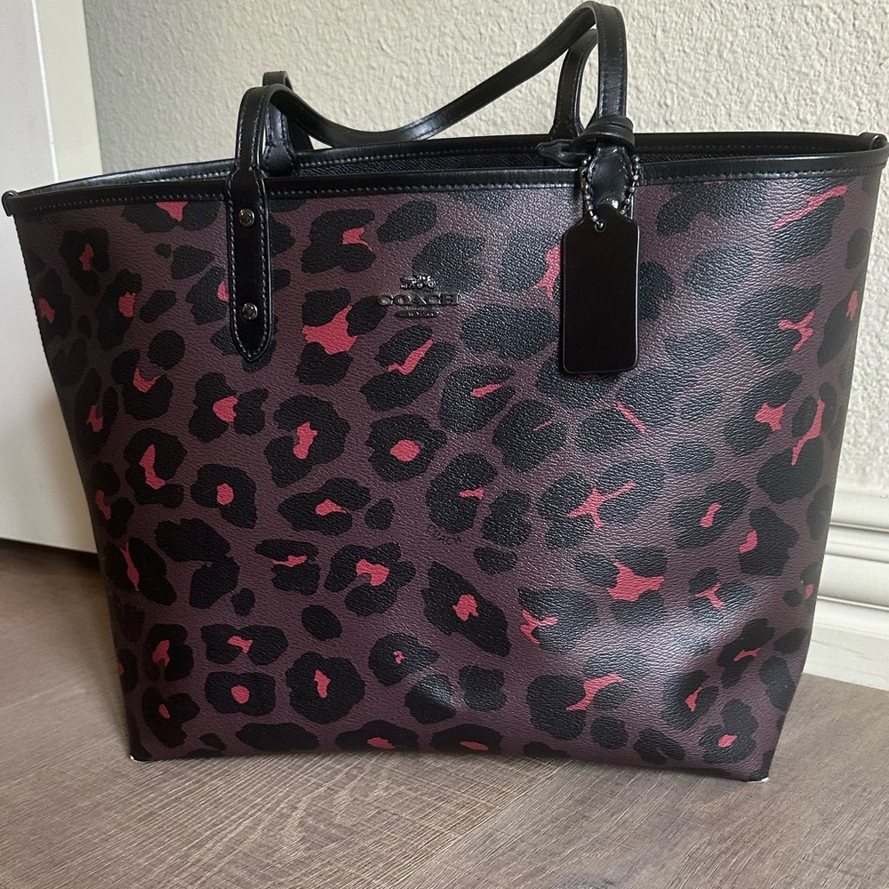 Coach city tote brown, black, pink animal print